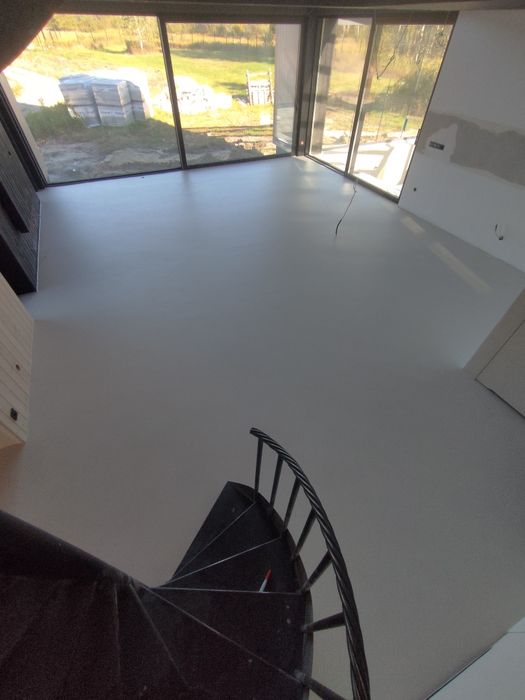 Mikrocement, mikrobeton, schody z mikrocementu