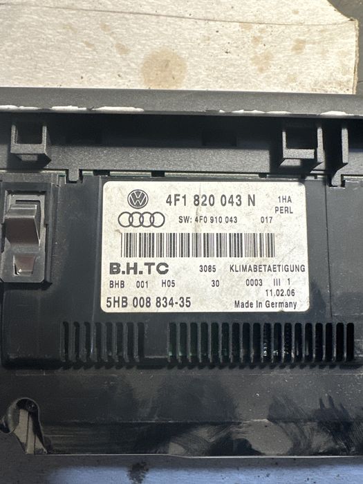 Ауді А6 с6 блок клімат-контроля.