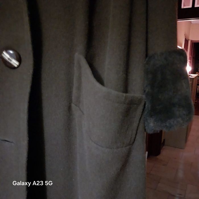 Casaco fazenda com punhos em pele