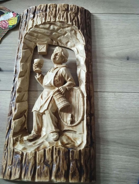 Karczmarz pijący wino