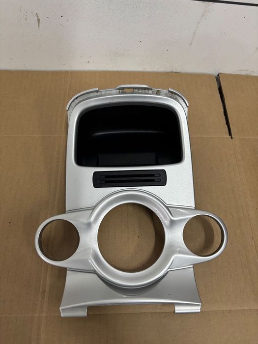 FORD FIESTA MK7 RAMKA PANELU KLIMATYZACJI