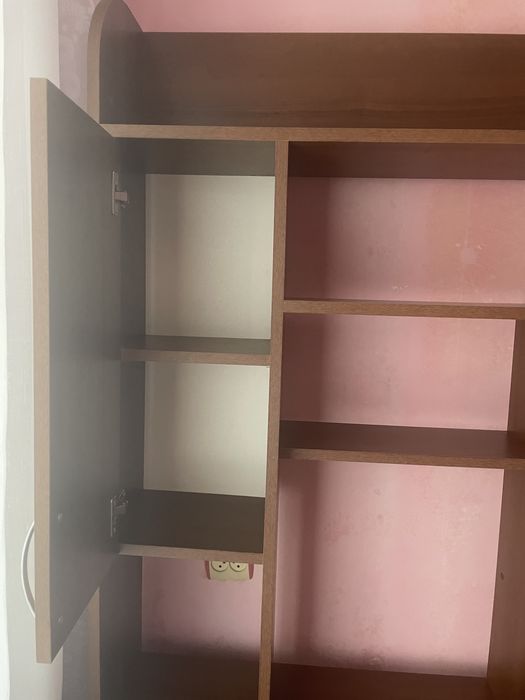 Стіл письмовий, дизайнерський, 1 м х 60 см х 2 м