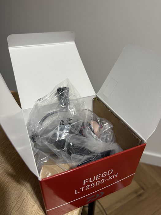 Kolowrotek Daiwa FUEGO LT 2500 XH