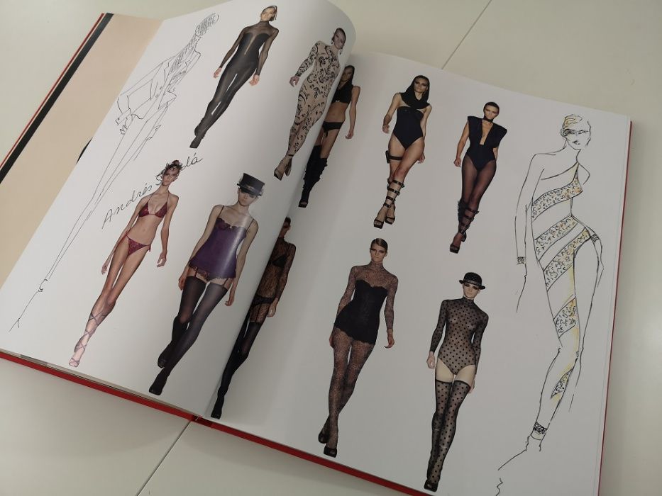 Livro de moda (NOVO) - Geografia de la Moda Española