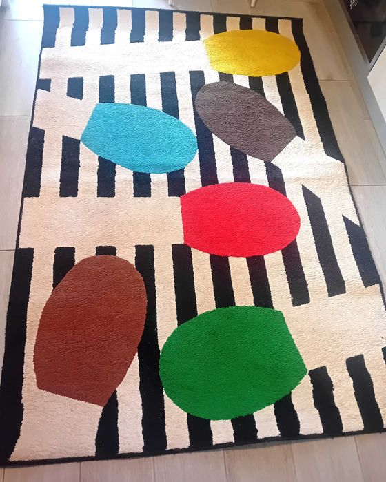 Tapete multicor, limpo a seco, estado impecável