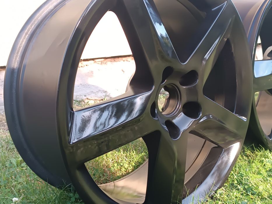 Czarne Felgi 18r 5x112 ET42 8.0J [Seat Audi Vag]