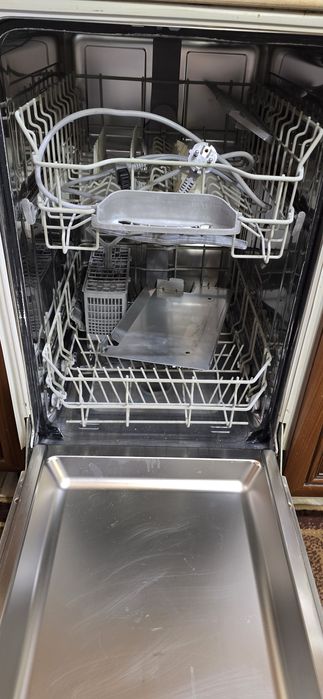 Продам б/у посудомийну машину  BOSCH, 60×40,