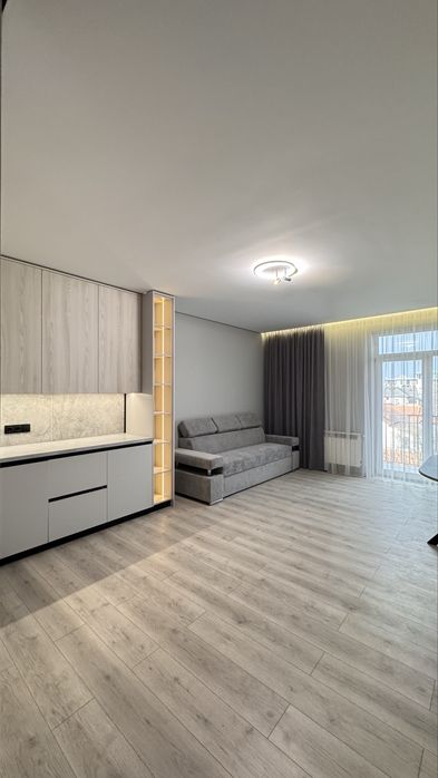 Продаж 1,5 кімнатної. 55 м.кв. Центр. Новобудова