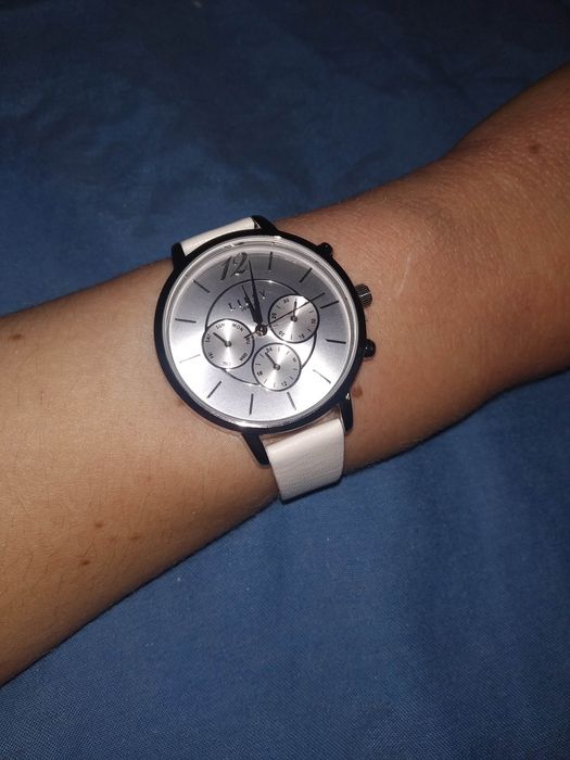 Elegancki zegarek Lipsy London