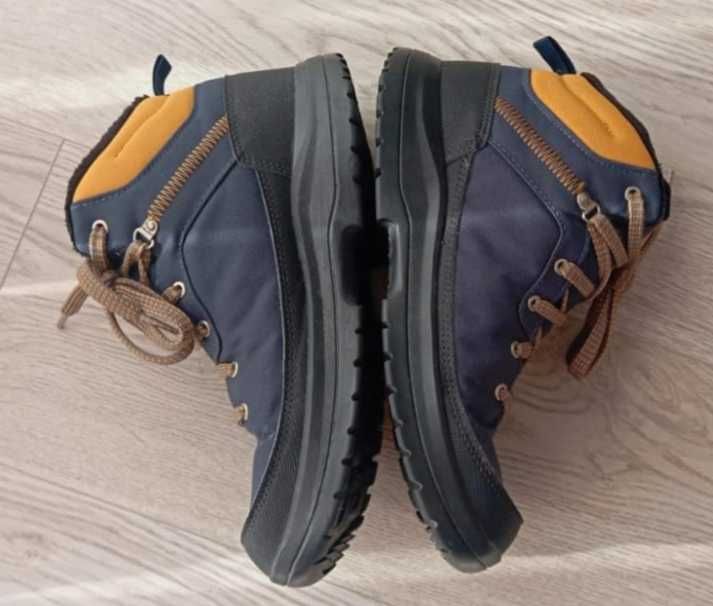 Bota impermeável Quechua homem 42