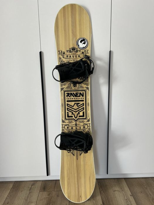 Snowboard Raven 168W + Wiazania Ride A-4 L