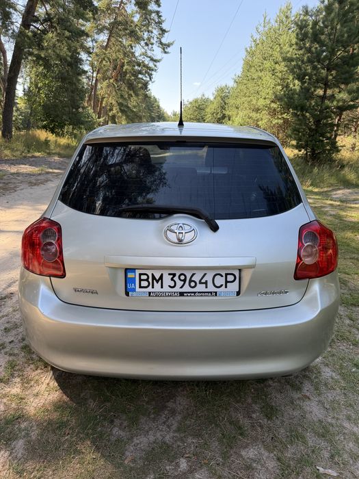 Продам Toyota Auris