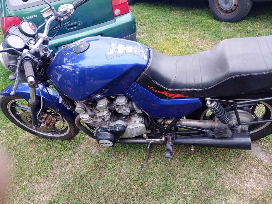Motor Suzuki GS650G Katana