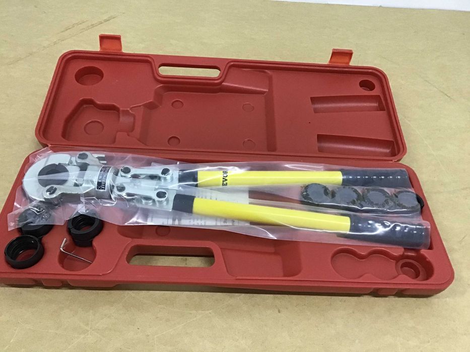 Szczypce zaciskowe do rur  – do rur PEX i kompozytowych