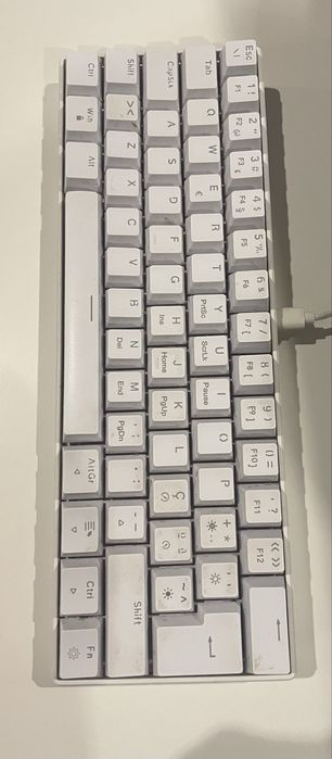 Computador gaming Fixo + Rato + Teclado64283843372803122