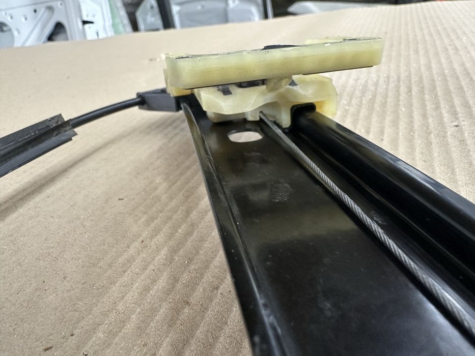 Стеклоподьемник водительский Audi E-tron 50 55, Q8 4KE837461 4K0959801