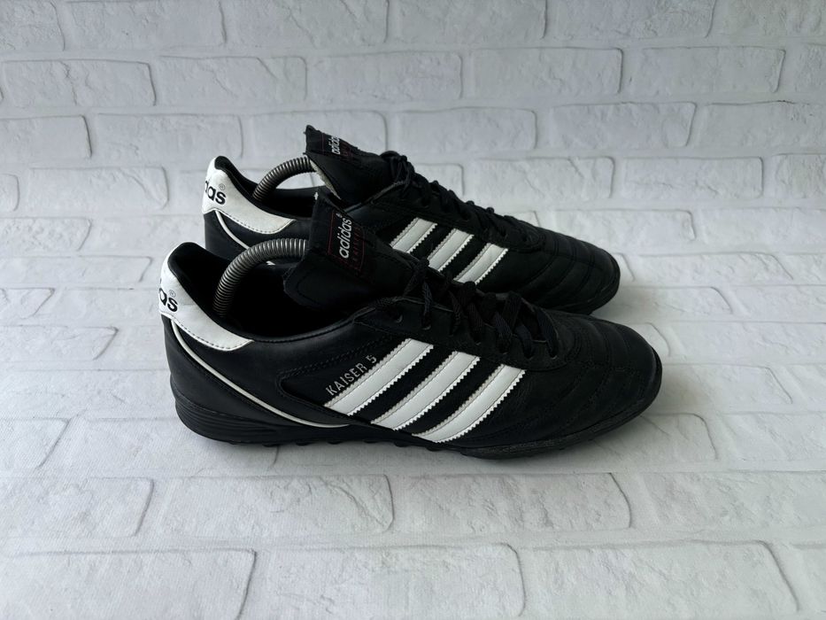 Футбольні шкіряні сороконіжки Адідас Кайзер Adidas Kaiser 5 Team Leather Size 43 розмір чорні сороконожки многошиповки бампи профі професійні оригінал