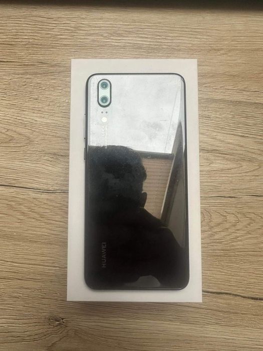 Huawei P20 uszkodzony