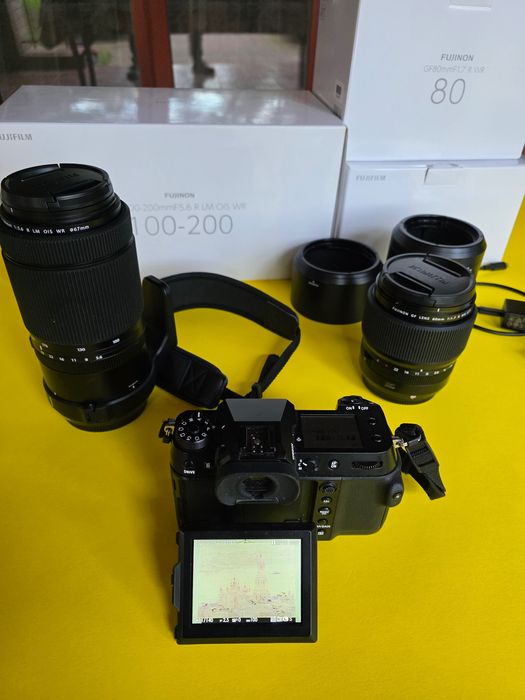 Фуджи GFX 100S Фотоаппарат, середній формат