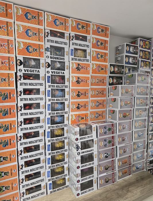 Centenas de figuras para venda