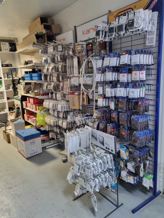 Wyprzedaż materiałów elektrycznych