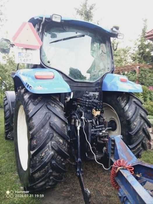 New Holland nie Claas