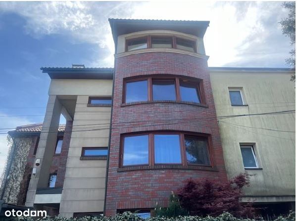 Ev, 526 m², arsa 370 m²
