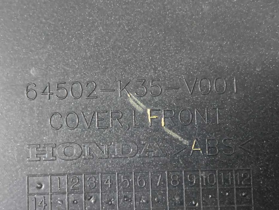 Carenagem frontal esquerda Honda PCX125 versão 2015 a 2018