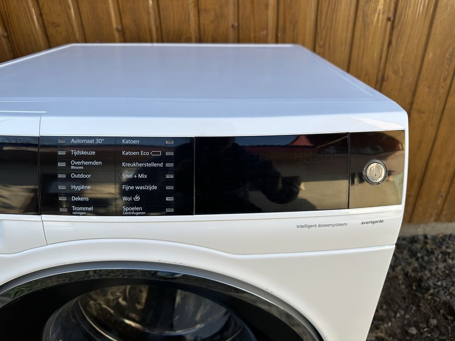 Стиральная машина Siemens avangarde /I-Dos /WM14U640NL/01