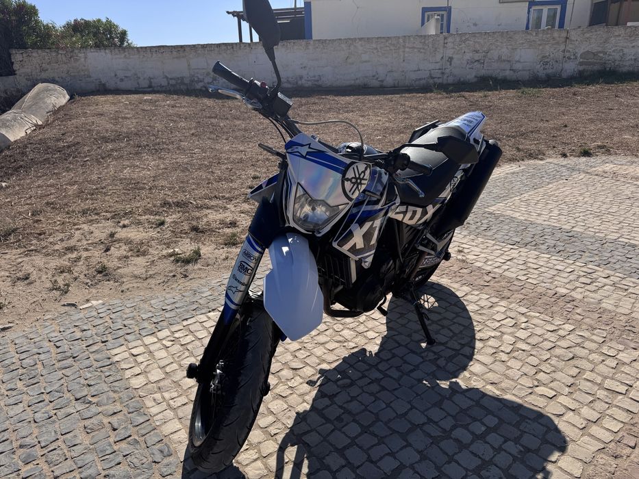 Moto Yamaha XT660X bom estado