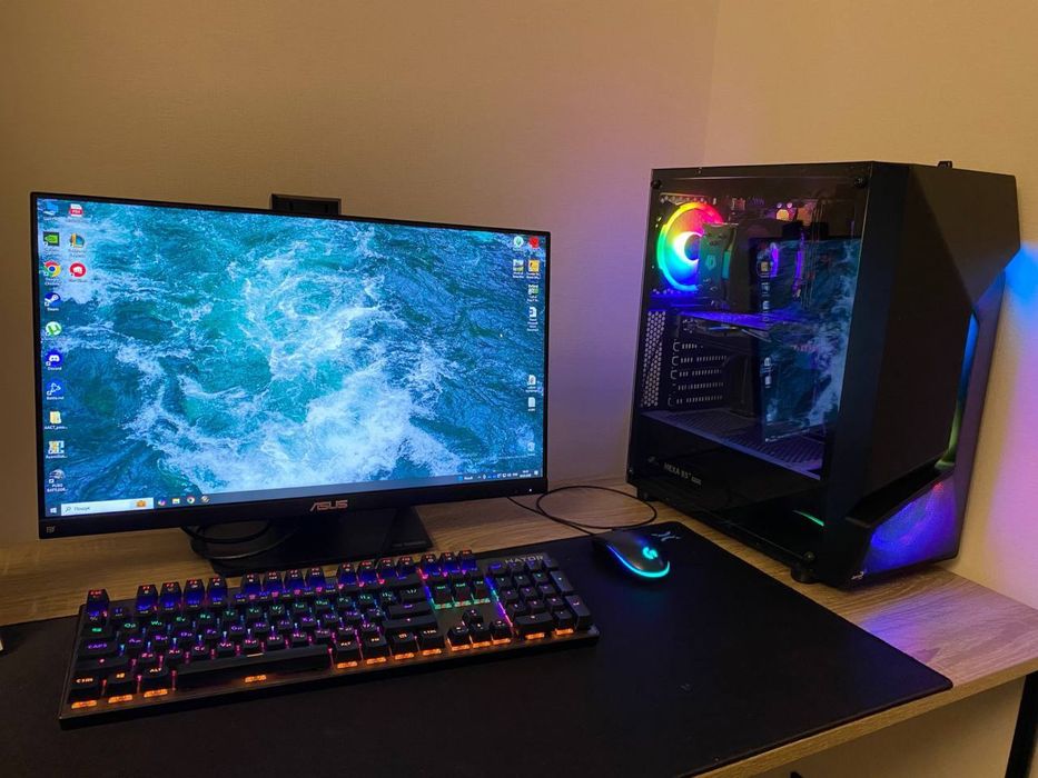 Компʼютер + монітор