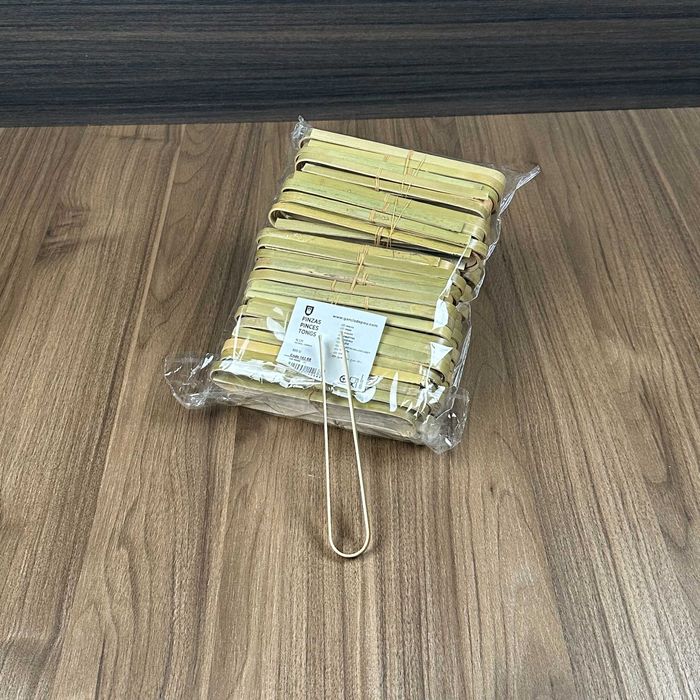 Pinça natural em bambu