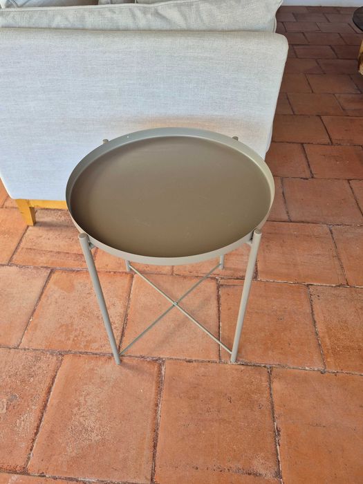 Mesa de apoio Ikea
