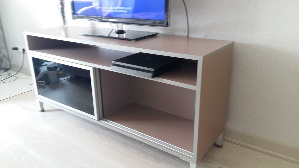Тумба под телевизор
