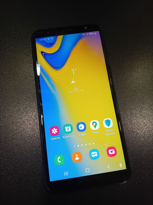 Smartfon Samsung Galaxy J6+, 3-32 GB