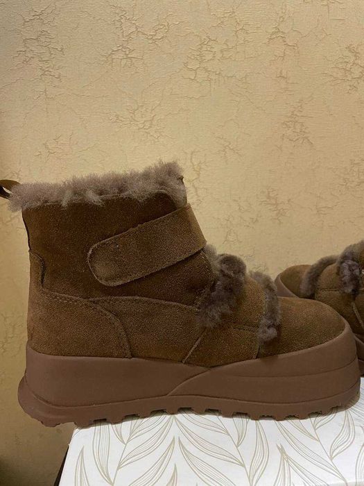 ЗИМОВІ черевики, натуральна замша, 38 повномірні