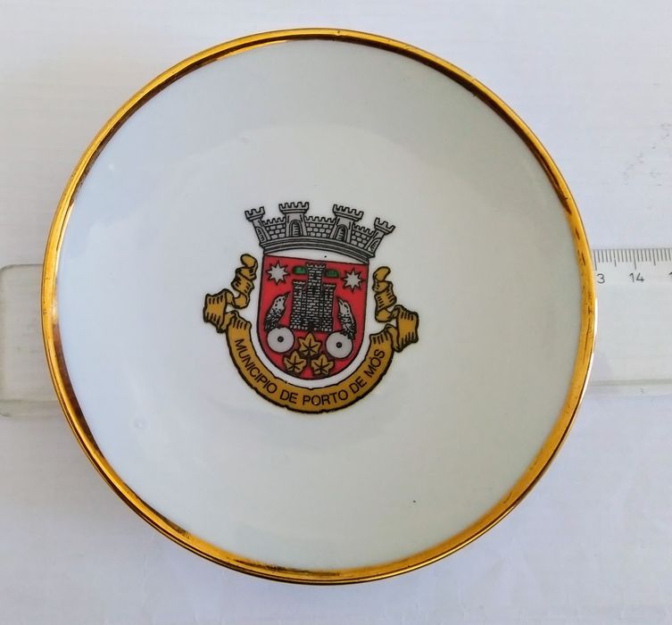 Pratos decorativos de Porto Mós,
