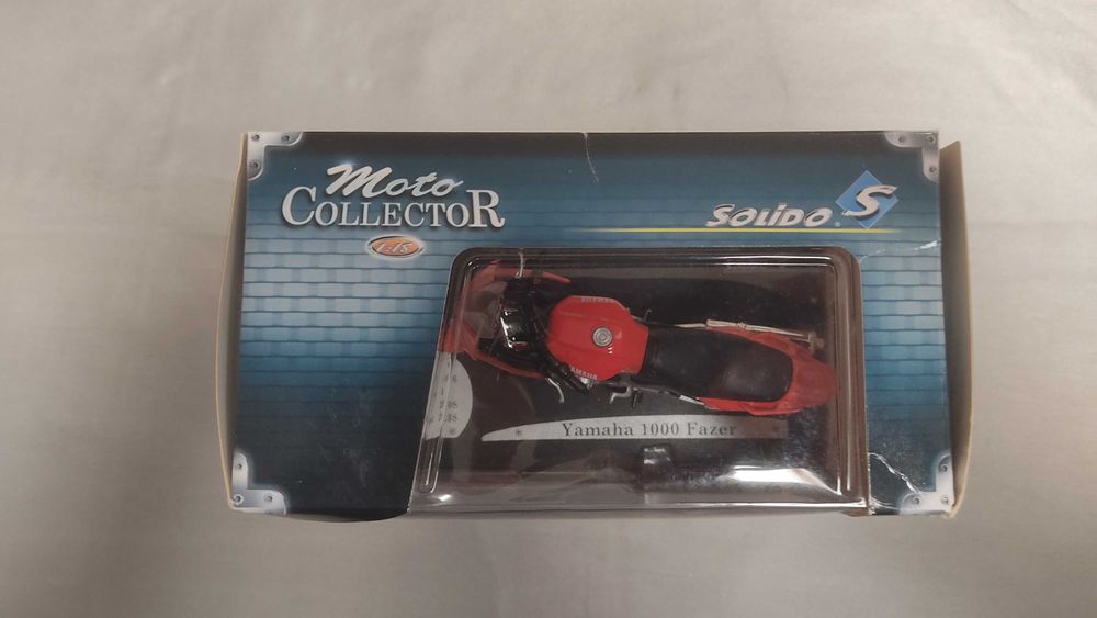 Yamaha 1000 Fazer Phaser Solide Moto Collector 1/18