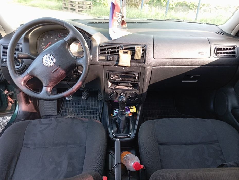 Volkswagen Golf 4 1.4