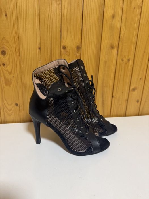 Взуття для higt heels