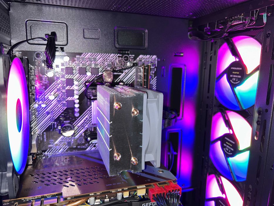 Бесплатная доставка! Игровой ПК Ryzen 5 3600/16GB/GTX 1080Ti 11GB ТОП!