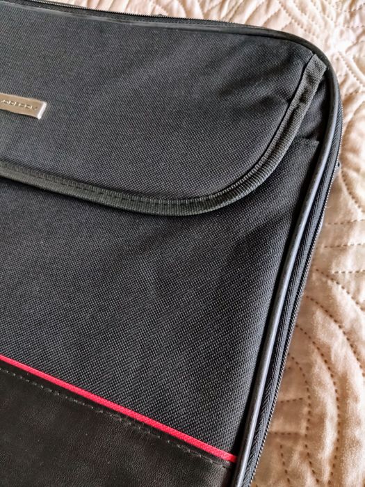 Torba na laptopa 15,6" sztywna Modecom