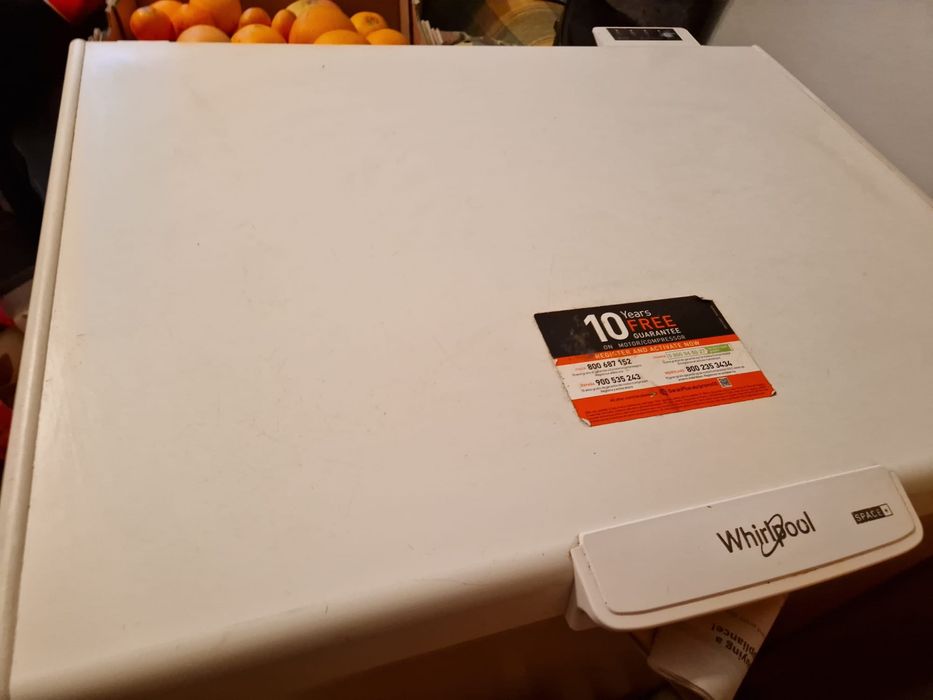 Zamrażarka Whirpool WHS2121