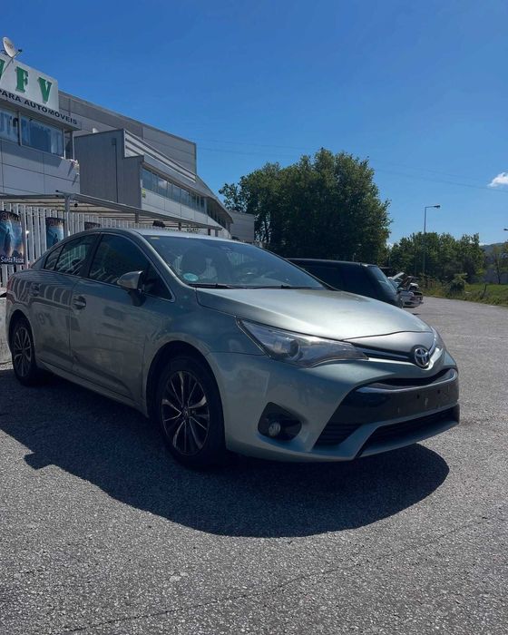 Toyota Avensis 2016 para peças!