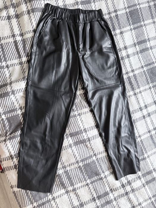 Продам Брюки (эко-кожа)