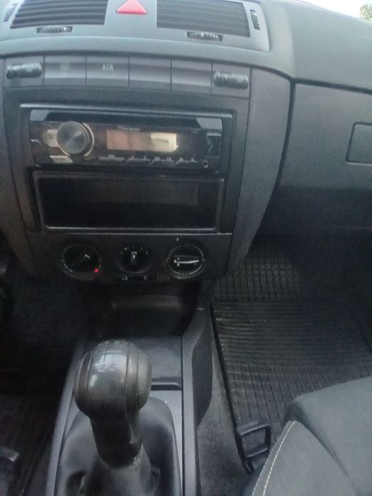 Продам шкода фабія 1.4  2006 бензин 190 т пробіг без підкрасів