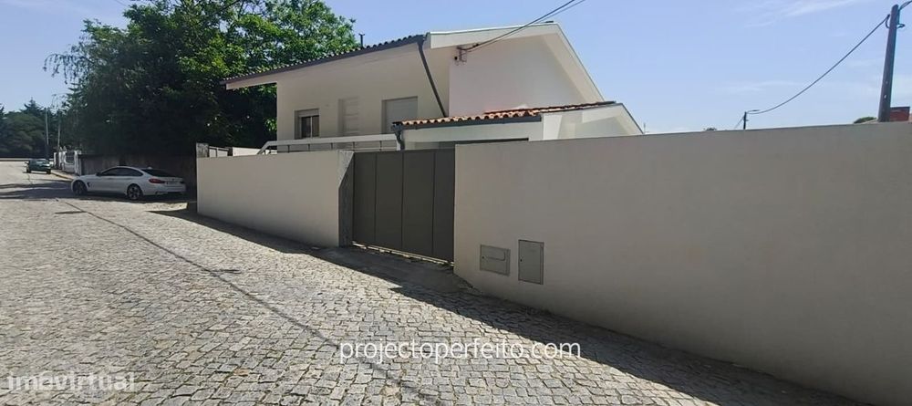 Moradia Isolada T3 Arrendamento em São Félix da Marinha,Vila Nova de G