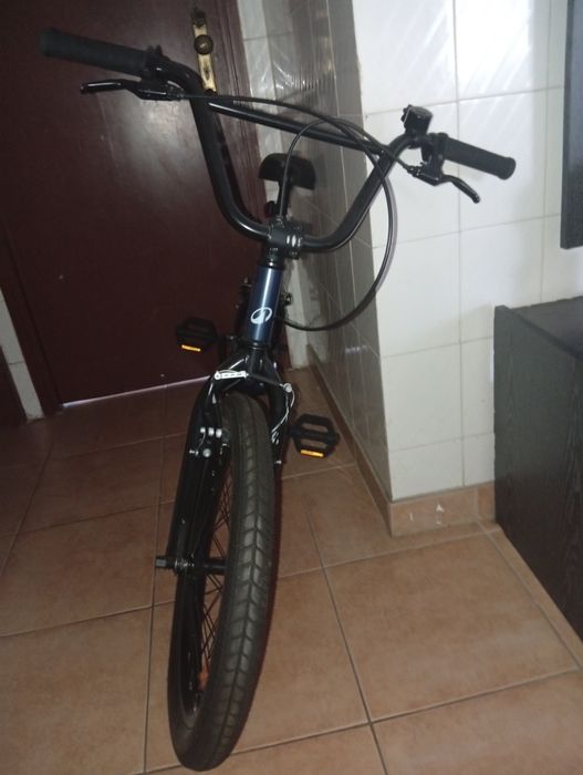 btwin bmx wipe 500 de 20 polegadas na cor azul