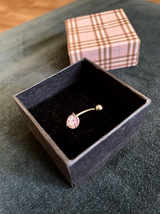 Сережка в пупок медична сталь