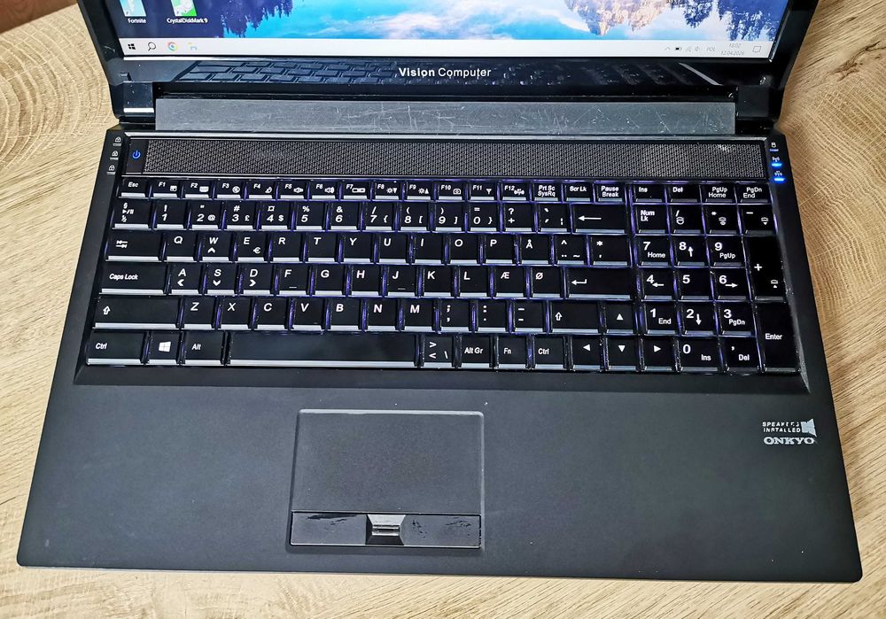 Laptop Clevo P150EM 15" i7-3610 / 16GB / SSD 256GB / Win 10 + Office 2021